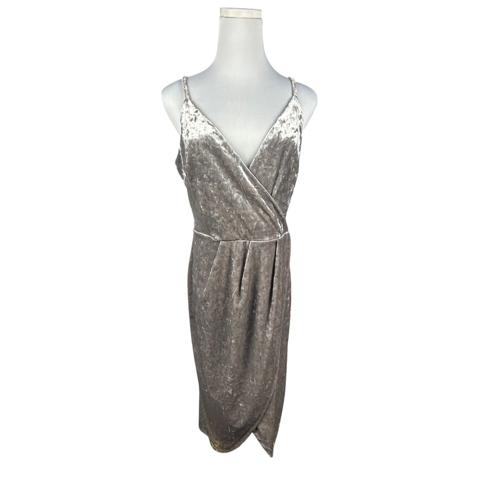 Dynamite Dress Womens Medium Wrap Velvet‎ Silver Grey Sleeveless Midi Pullover